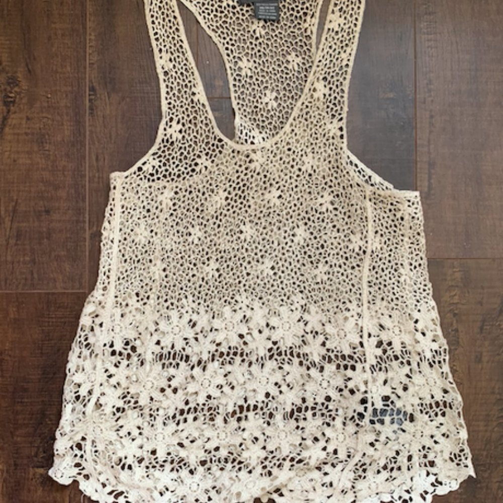 Suzy Shier Cream Net Top